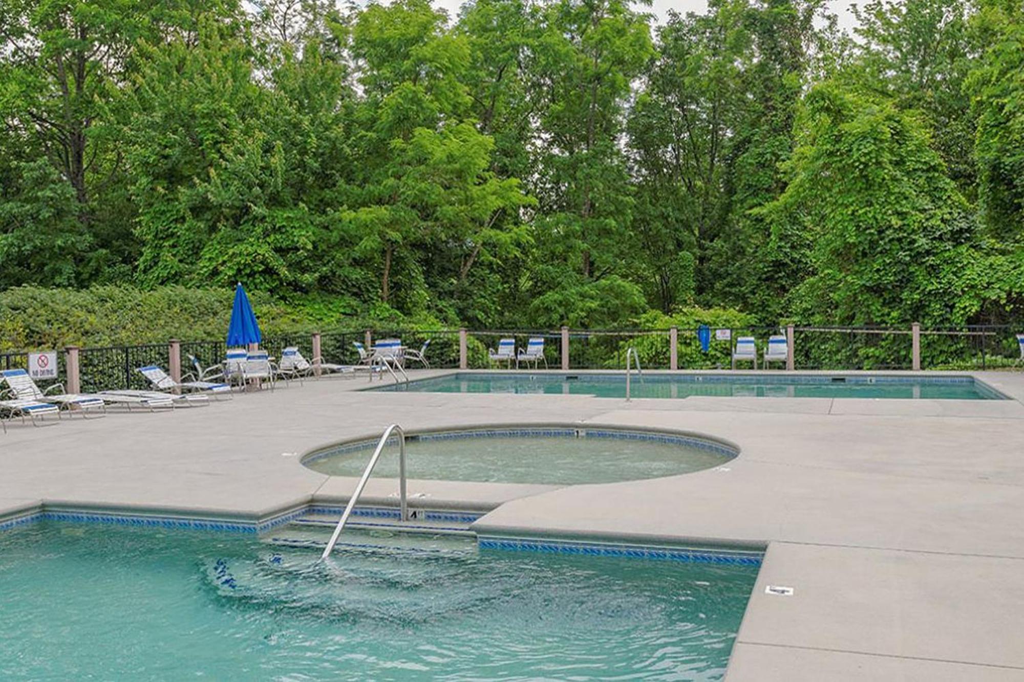 גטלינבורג Beartastic Mountain View Lodge מראה חיצוני תמונה