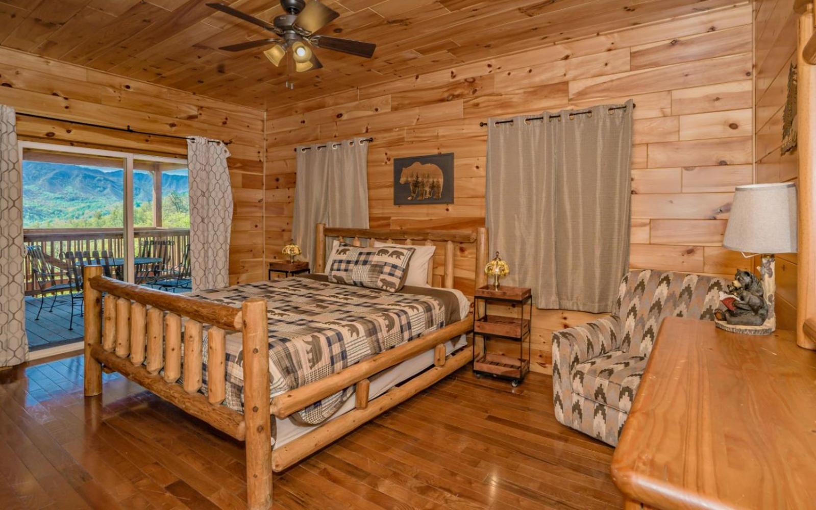 גטלינבורג Beartastic Mountain View Lodge מראה חיצוני תמונה