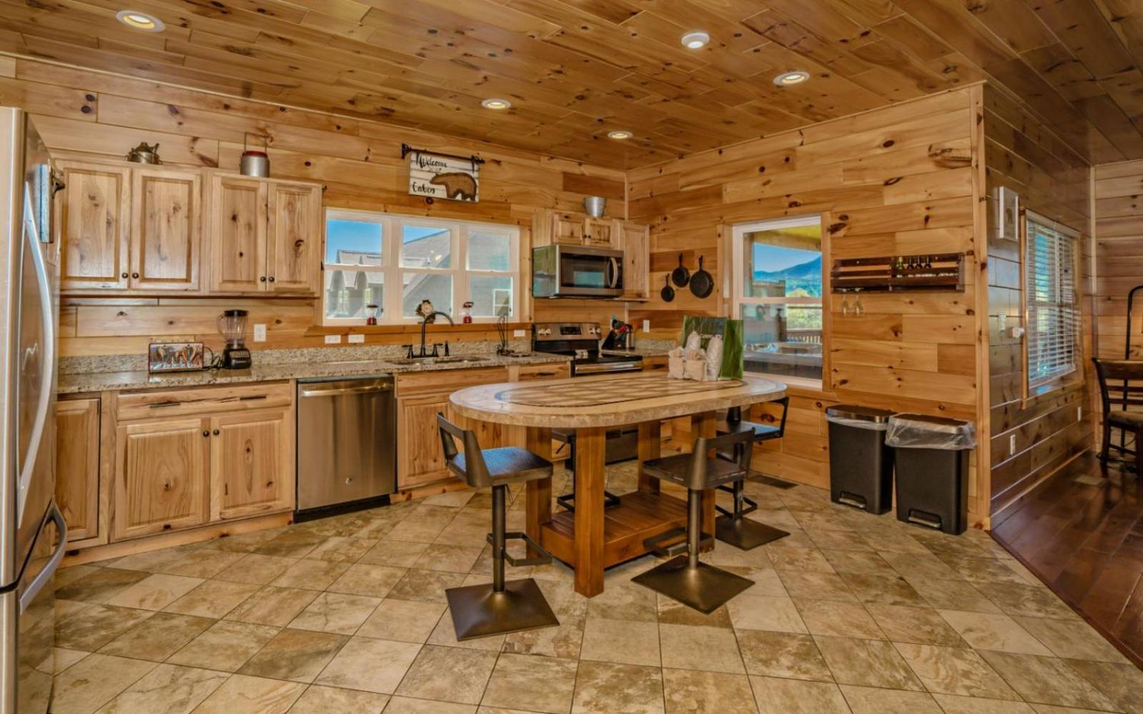 גטלינבורג Beartastic Mountain View Lodge מראה חיצוני תמונה